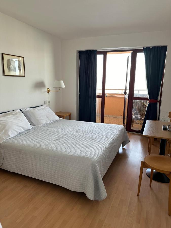 Nauthotel Grado Bagian luar foto