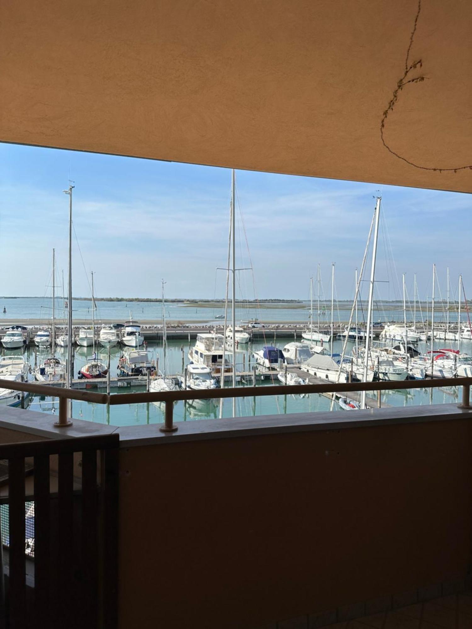 Nauthotel Grado Bagian luar foto